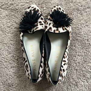 Anne Klein animal print flats